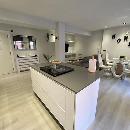 Ferienwohnung Piso Deluxe Centro Cerca Del Bec Barakaldo Exterior foto
