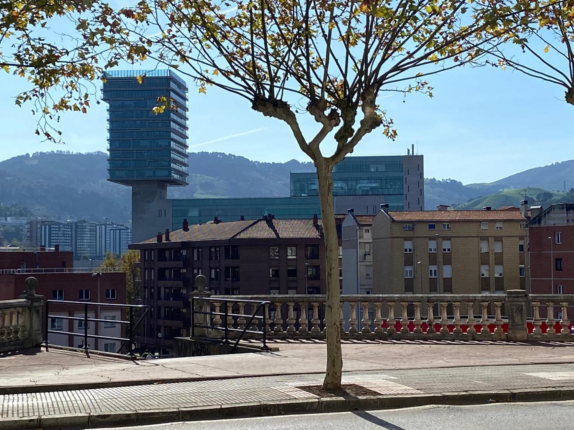 Ferienwohnung Piso Deluxe Centro Cerca Del Bec Barakaldo Exterior foto